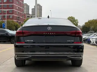 Volkswagen Passat 2022 330TSI Luxury Edition exterior photo 5 Volkswagen Passat 2022 330TSI Luxury Edition exterior photo 5