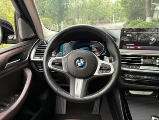 BMW X3 2022 xDrive30i Líder M Traje de noche Yao interior foto 20 BMW X3 2022 xDrive30i Líder M Traje de noche Yao interior foto 20
