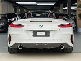 BMW Z4 2022 sDrive 25i M Conjunto deportivo interior foto 8 BMW Z4 2022 sDrive 25i M Conjunto deportivo interior foto 8