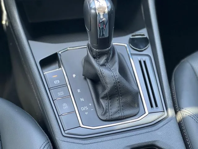 Volkswagen Lavida 2022 1.5L Automatic Comfort Version interior photo 17 Volkswagen Lavida 2022 1.5L Automatic Comfort Version interior photo 17