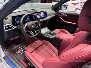 BMW 4 Series 2024 430i M Traje nocturno deportivo Yao interior foto 11 BMW 4 Series 2024 430i M Traje nocturno deportivo Yao interior foto 11
