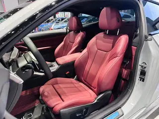 BMW 4 Series 2024 430i M Traje nocturno deportivo Yao interior foto 13 BMW 4 Series 2024 430i M Traje nocturno deportivo Yao interior foto 13