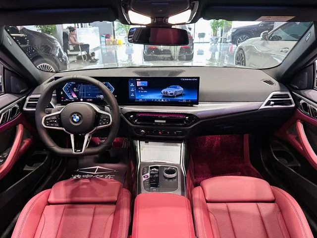 BMW 4 Series 2024 430i M Traje nocturno deportivo Yao interior foto 14 BMW 4 Series 2024 430i M Traje nocturno deportivo Yao interior foto 14