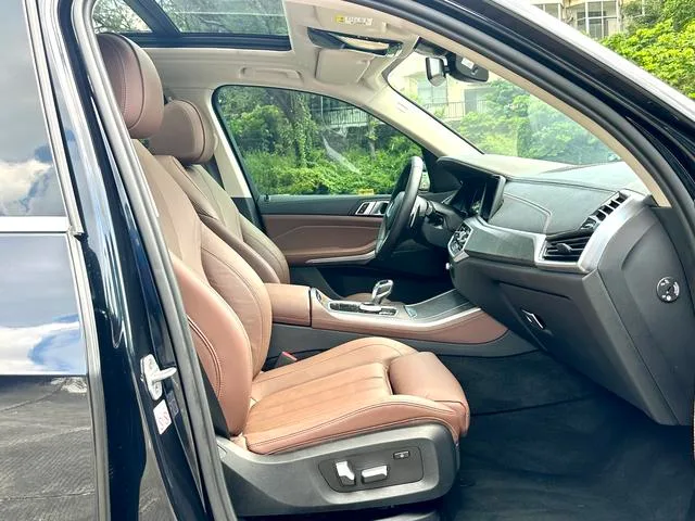 BMW X5 2021 xDrive30i X Design Suit interior photo 17 BMW X5 2021 xDrive30i X Design Suit interior photo 17
