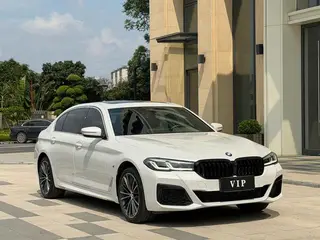 BMW 5 Series 2022 Second change 530Li Leading Type M Sports suit exterior photo 3 BMW 5 Series 2022 Second change 530Li Leading Type M Sports suit exterior photo 3