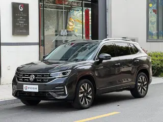 Volkswagen Tayron 2024 330TSI Dos tracciones R-Line Versión de alta energía