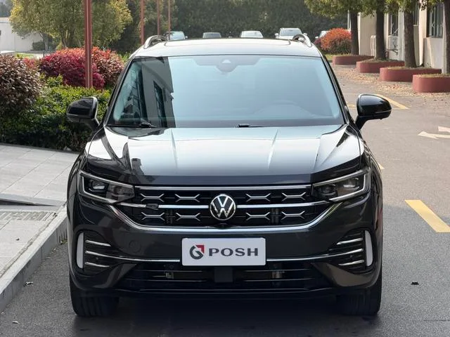 Volkswagen Tayron 2024 330TSI Two-wheel drive R-Line High-energy version exterior photo 2 Volkswagen Tayron 2024 330TSI Two-wheel drive R-Line High-energy version exterior photo 2