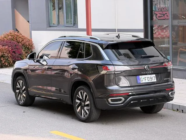 Volkswagen Tayron 2024 330TSI Two-wheel drive R-Line High-energy version exterior photo 7 Volkswagen Tayron 2024 330TSI Two-wheel drive R-Line High-energy version exterior photo 7