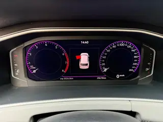 Volkswagen Tayron 2024 330TSI Two-wheel drive R-Line High-energy version interior photo 16 Volkswagen Tayron 2024 330TSI Two-wheel drive R-Line High-energy version interior photo 16