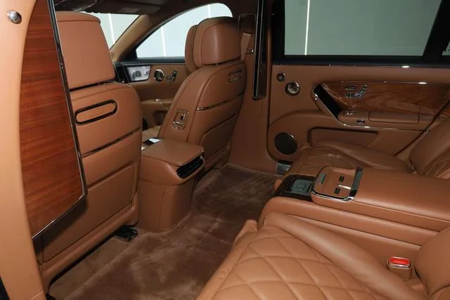 Maextro S800 2025 extended range Starshine Executive Edition 4 seat interior photo 12 Maextro S800 2025 extended range Starshine Executive Edition 4 seat interior photo 12