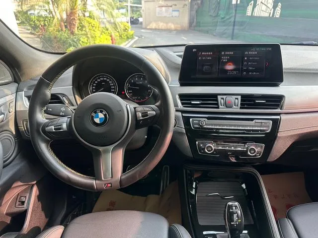 BMW X2 2023 sDrive25i Versión Yao Yi exterior foto 6 BMW X2 2023 sDrive25i Versión Yao Yi exterior foto 6