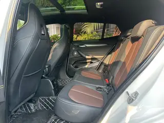 BMW X2 2023 sDrive25i Versión Yao Yi interior foto 11 BMW X2 2023 sDrive25i Versión Yao Yi interior foto 11