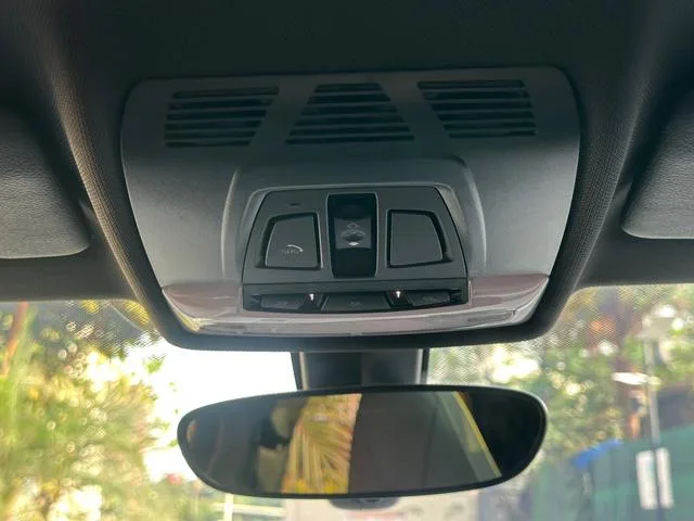 BMW X2 2023 sDrive25i Versión Yao Yi interior foto 20 BMW X2 2023 sDrive25i Versión Yao Yi interior foto 20