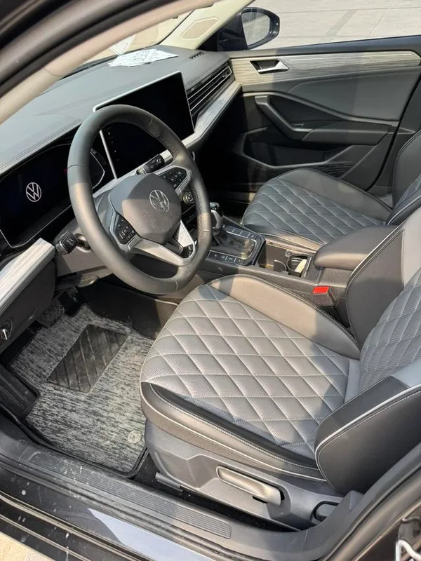 Volkswagen Sagitar 2023 300TSI DSG Premium Edition exterior photo 4