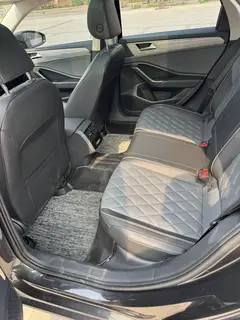 Volkswagen Sagitar 2023 300TSI DSG Premium Edition interior photo 6