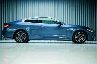 BMW 4 Series 2022 425i M Sports suit interior photo 7 BMW 4 Series 2022 425i M Sports suit interior photo 7
