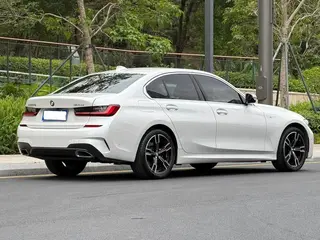 BMW 3 Series 2022 Restyling 325i M Sports suit exterior photo 7