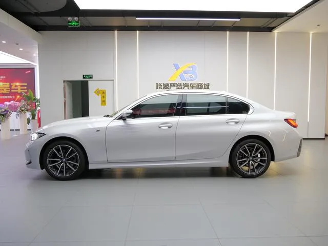 BMW 3 Series 2023 325Li M Ensemble de sport extérieur photo 4