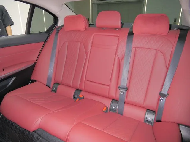 BMW 3 Series 2023 325Li M Ensemble de sport extérieur photo 6