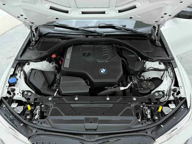BMW 3 Series 2022 320Li M Ensemble de sport extérieur photo 10