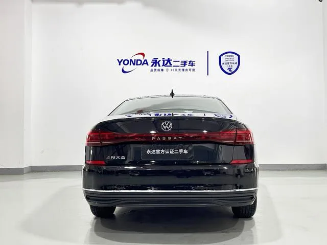 Volkswagen Passat 2024 280TSI Edición de negocios exterior foto 4
