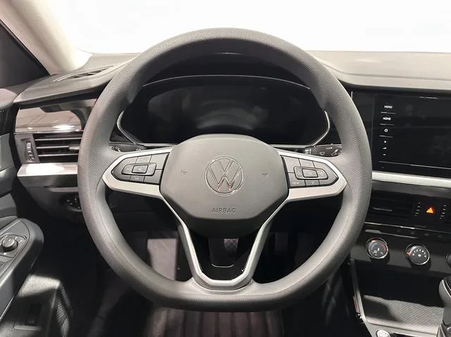Volkswagen Passat 2024 280TSI Edición de negocios interior foto 12
