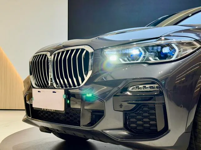 BMW X5 2021 Restyling xDrive40i M Sports suit exterior photo 4 BMW X5 2021 Restyling xDrive40i M Sports suit exterior photo 4