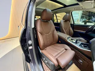 BMW X5 2021 Restyling xDrive40i M Sports suit interior photo 13 BMW X5 2021 Restyling xDrive40i M Sports suit interior photo 13