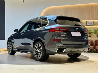 BMW X5 2021 Restyling xDrive40i M Sports suit interior photo 18 BMW X5 2021 Restyling xDrive40i M Sports suit interior photo 18