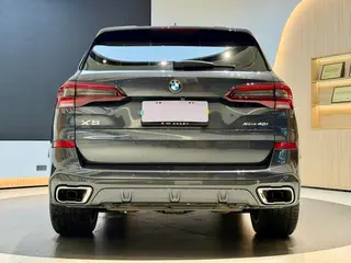BMW X5 2021 Restyling xDrive40i M Sports suit interior photo 19 BMW X5 2021 Restyling xDrive40i M Sports suit interior photo 19