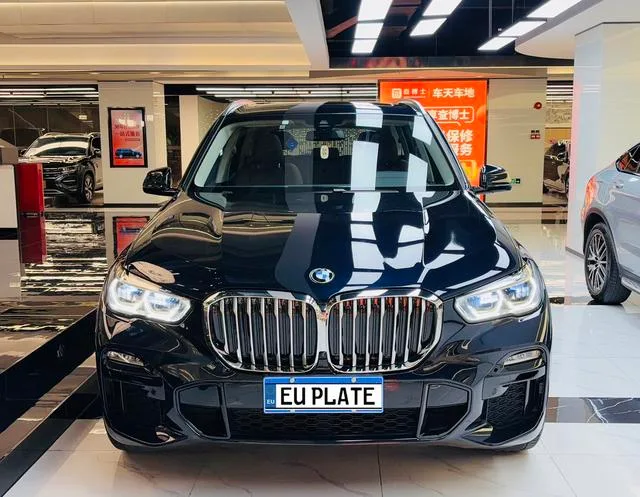 BMW X5 2021 Reforma xDrive40i M Conjunto deportivo exterior foto 2