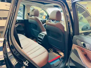 BMW X5 2021 Reforma xDrive40i M Conjunto deportivo interior foto 18