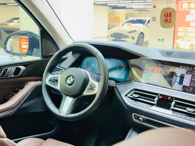 BMW X5 2021 Reforma xDrive40i M Conjunto deportivo interior foto 19