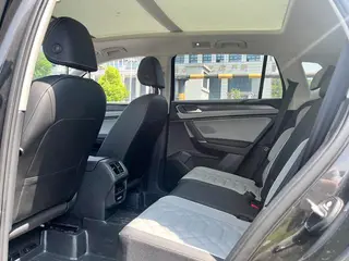 Volkswagen Tayron 2024 330TSI Two-wheel drive luxury Plus Advanced version interior photo 8 Volkswagen Tayron 2024 330TSI Two-wheel drive luxury Plus Advanced version interior photo 8