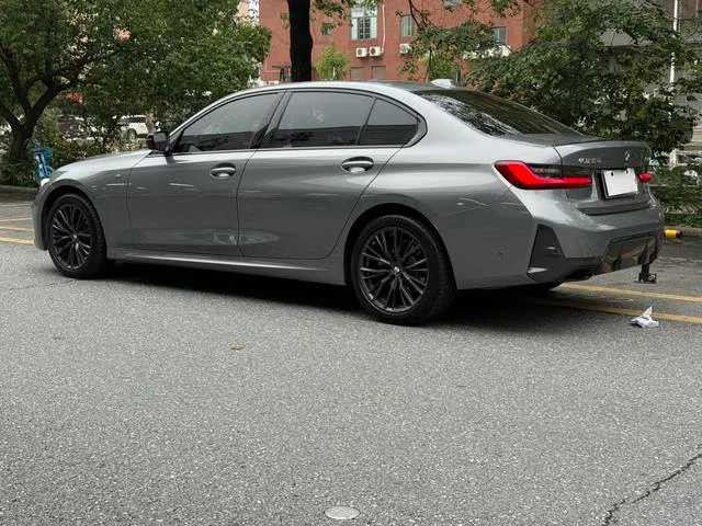 BMW 3 Series 2023 325i M Traje nocturno deportivo Yao exterior foto 6