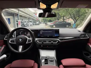 BMW 3 Series 2023 325i M Traje nocturno deportivo Yao interior foto 17