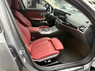 BMW 3 Series 2023 325i M Traje nocturno deportivo Yao interior foto 19