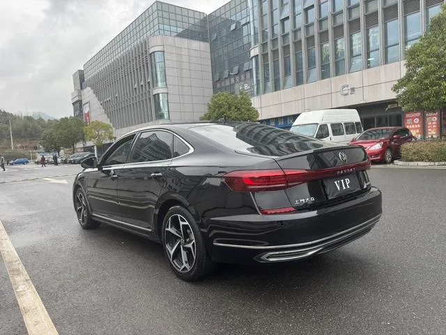 Volkswagen Passat 2023 Reforma 330TSI Edición Star Elite exterior foto 8 Volkswagen Passat 2023 Reforma 330TSI Edición Star Elite exterior foto 8
