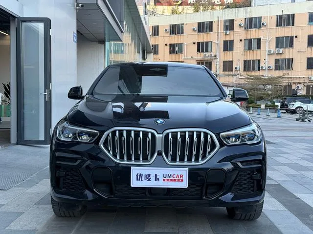 BMW X6 2022 xDrive40i Tipo de lujo M Conjunto deportivo exterior foto 2 BMW X6 2022 xDrive40i Tipo de lujo M Conjunto deportivo exterior foto 2