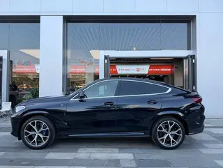 BMW X6 2022 xDrive40i Tipo de lujo M Conjunto deportivo exterior foto 3 BMW X6 2022 xDrive40i Tipo de lujo M Conjunto deportivo exterior foto 3