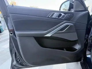 BMW X6 2022 xDrive40i Tipo de lujo M Conjunto deportivo interior foto 11 BMW X6 2022 xDrive40i Tipo de lujo M Conjunto deportivo interior foto 11