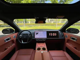 Li Auto L9 2024 Ultra Edición interior foto 11 Li Auto L9 2024 Ultra Edición interior foto 11