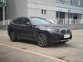 BMW X3 2022 Модификация xDrive25i M Спортивный костюм экстерьер фото 2 BMW X3 2022 Модификация xDrive25i M Спортивный костюм экстерьер фото 2