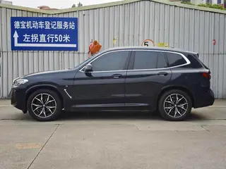 BMW X3 2022 Модификация xDrive25i M Спортивный костюм экстерьер фото 4 BMW X3 2022 Модификация xDrive25i M Спортивный костюм экстерьер фото 4