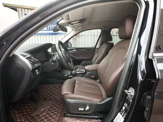 BMW X3 2022 Модификация xDrive25i M Спортивный костюм интерьер фото 15 BMW X3 2022 Модификация xDrive25i M Спортивный костюм интерьер фото 15