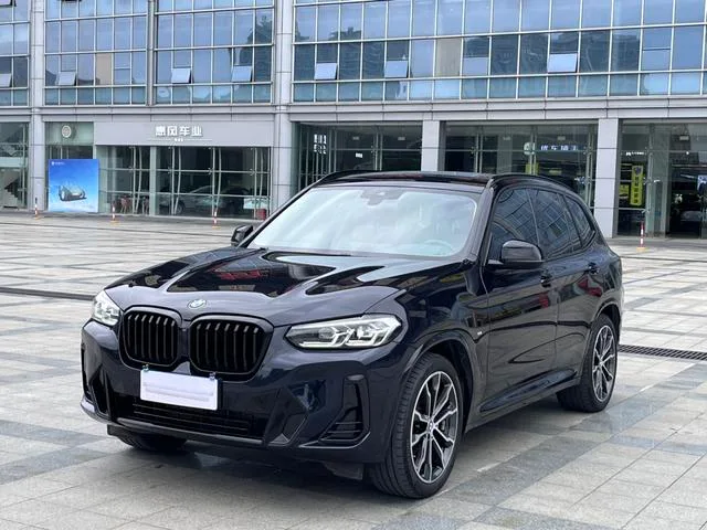 BMW X3 2022 xDrive30i Leader M Ensemble de nuit Yao extérieur photo 1 BMW X3 2022 xDrive30i Leader M Ensemble de nuit Yao extérieur photo 1