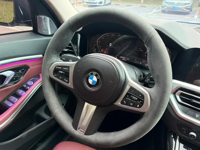 BMW 3 Series 2022 Reforma 325Li M Conjunto deportivo interior foto 14 BMW 3 Series 2022 Reforma 325Li M Conjunto deportivo interior foto 14