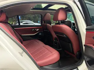 BMW 3 Series 2022 Reforma 325Li M Conjunto deportivo interior foto 17 BMW 3 Series 2022 Reforma 325Li M Conjunto deportivo interior foto 17