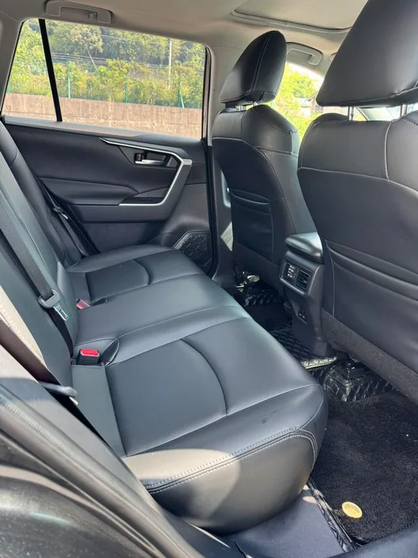 Toyota RAV4 2021 2.0L CVT Versión de lujo de tracción a dos ruedas interior foto 10 Toyota RAV4 2021 2.0L CVT Versión de lujo de tracción a dos ruedas interior foto 10