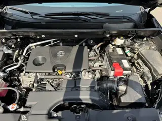Toyota RAV4 2021 2.0L CVT Versión de lujo de tracción a dos ruedas interior foto 17 Toyota RAV4 2021 2.0L CVT Versión de lujo de tracción a dos ruedas interior foto 17